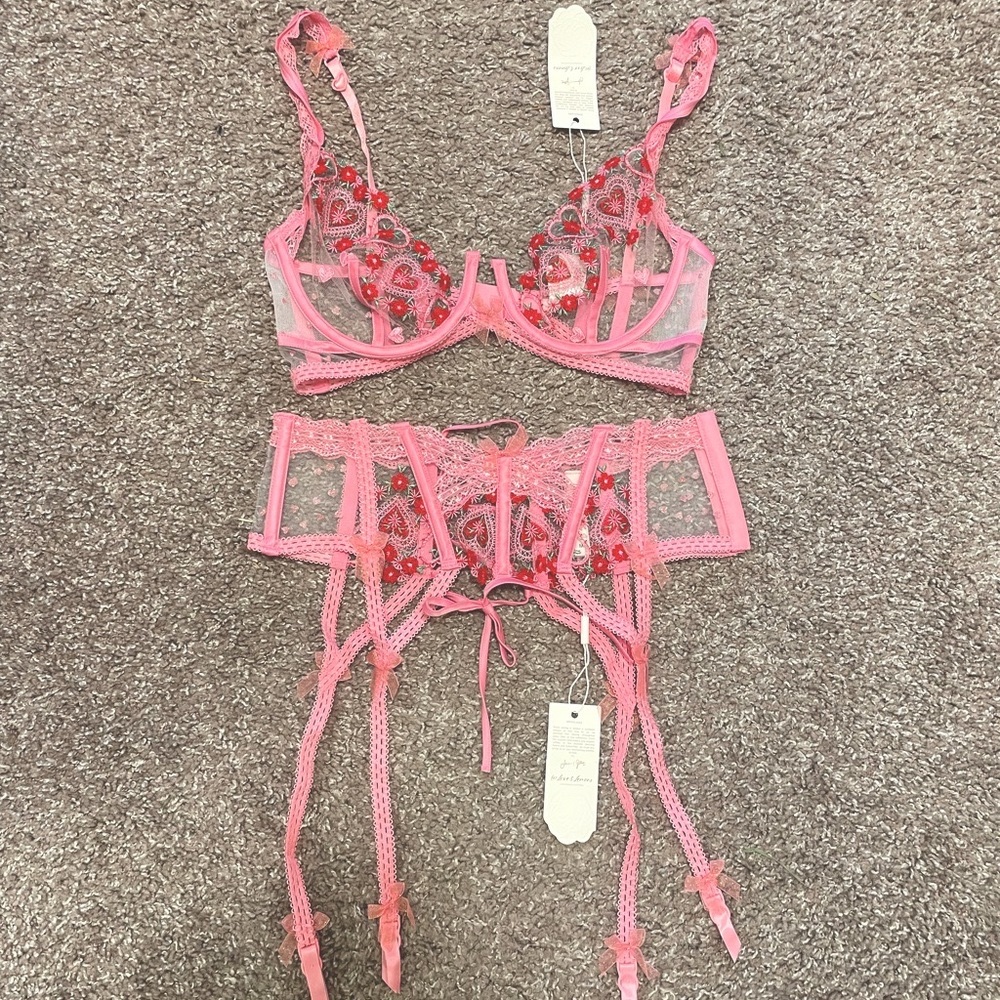 For love & Lemons whimsical garden garter ONLY